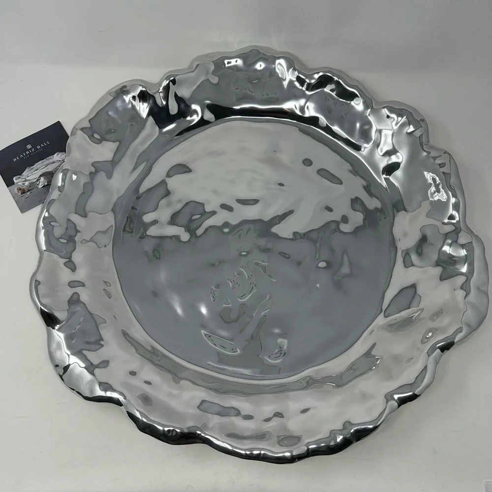Beatriz Ball Vento Lola Round Platter XL 20” L & W; H 2” Aluminum Alloy Open Box